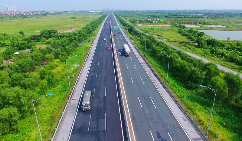 "Việc thu phí các tuyến cao tốc trên sẽ được triển khai sau khi hoàn thành việc đầu tư nâng cấp